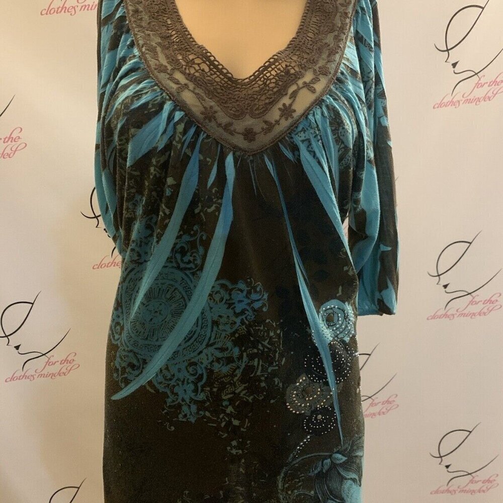 New Directions. Sz L. USA Lace Neck Rhinestone Embellished Pullover. Tie. B107